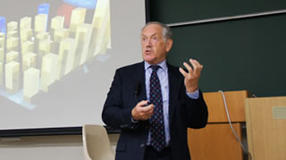 Special Lectures Given by Professor Peter Atkins, Author of “Atkins' Physical Chemistry“