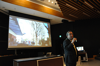 President Mishima at the preview of Tokyo Tech Lecture Theatre