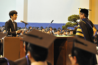 Representative for master's and doctoral students delivering a statement