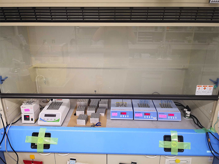 The lab environment for polyester synthesis was recently set-up in our new laboratory at ELSI by co-authors Rehana Afrin, Chen Chen, and Tony Z. Jia. Credit: Chen Chen