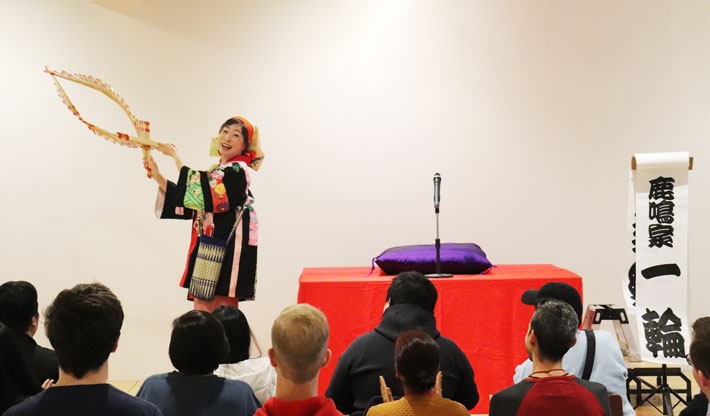 Tamasudare bamboo mat performance by Ichirin