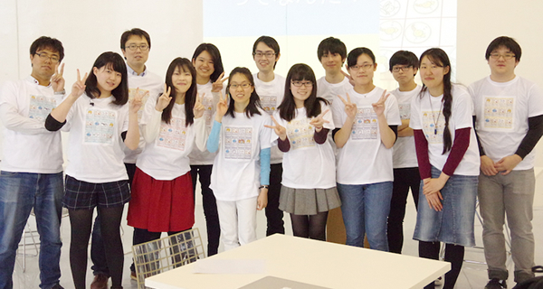 Yamada (third from left) with Science Cafe student organizers