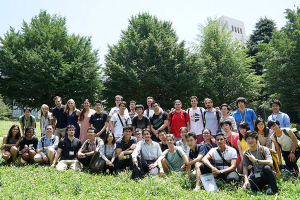 Summer Program participants with Tokyo Tech students