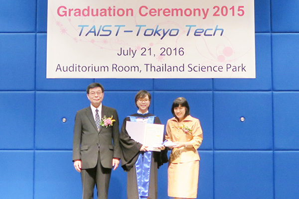 Commemorative photo with Dr. Toshio Maruyama and Dr. Omjai Saimek