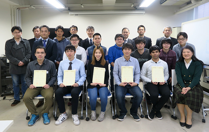Participants with certificates of completion