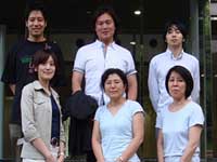 Jun K. Takeuchi (upper middle) and Kazuko Koshiba (lower middle) are working together with their students and research assistants at Tokyo Tech's Suzukakedai campus, in Yokohama.
