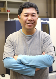 Kenji Nogami Professor