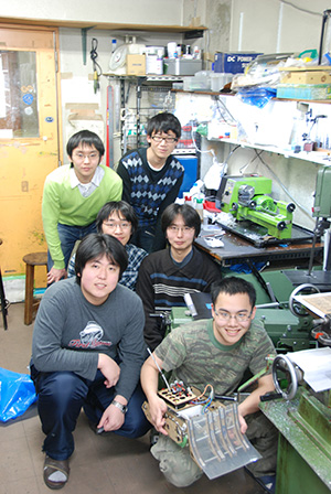 A group of Robot Technology Society members: Circle leader Ryosuke Kojima top right, team leader Takumi Hosokawa bottom right.