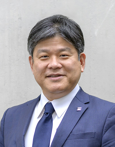 Yoshiaki ISHIDA, Executive Vice President for Administration