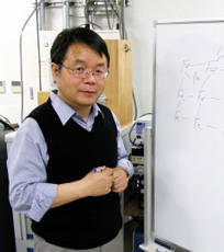 細野秀雄教授が米国物理学会 James C. McGroddy Prize for New Materials を受賞