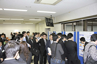 ポスター展示会場の様子