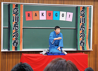 Shinoharu's performance of having good sake