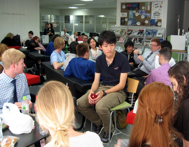 UC and Tokyo Tech students engage in discussion