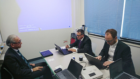 (from left) School of Engineering Prof. Kosaka with Prof. Stolten and Mr. Gillessen