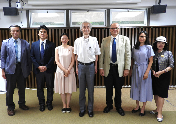 UNFCCC's delegation visits Tokyo Tech