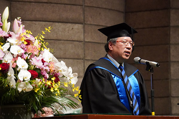 Dean of the School of Environment and Society Norihiro Nakai