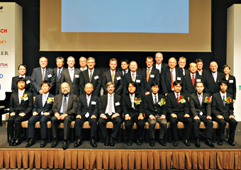 Award ceremony group photo Associate Professor Kawano (front row, far left)