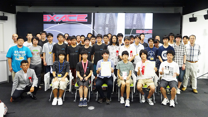 SuperCon 2015 group photo at Osaka University