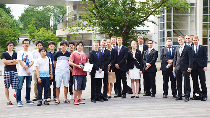 Group photo with visitors from Aalto University