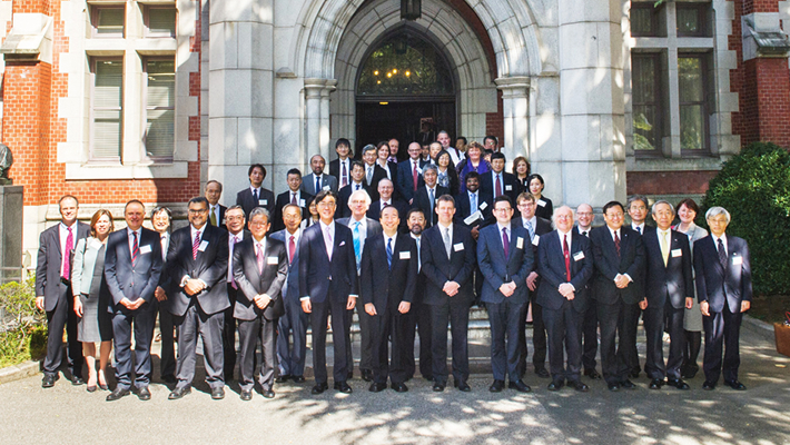 In front of The Keio University Library (Old Building) (Photo by Aki Takematsu)