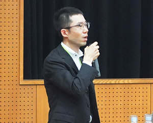 Tokyo Tech Lecturer Satoru Kobayashi