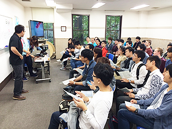 Explaining the rules of Tokyo Orienteering