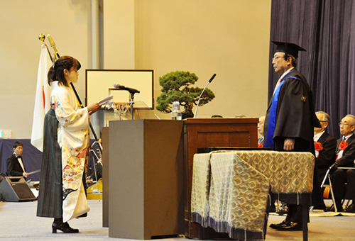 Valedictorian's speech at the undergraduate student graduation ceremony