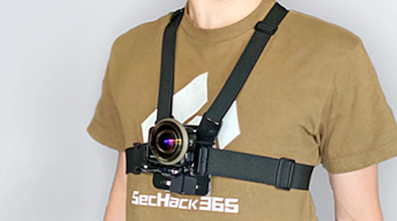 MonoEye: A human motion capture system using a single wearable camera