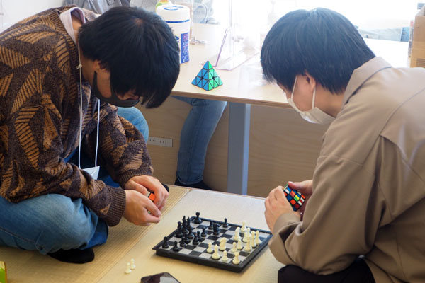 Visitors enjoying game of chess