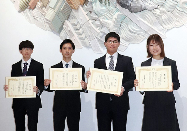 Four 2022 Tokyo Tech Award for Student Leadership winners (from left): Fujiyama, Matsumura, Ikeda, Yanagase