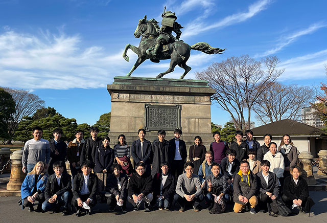 Participants in front of Kusunoki Masashige statue near Imperial Palace