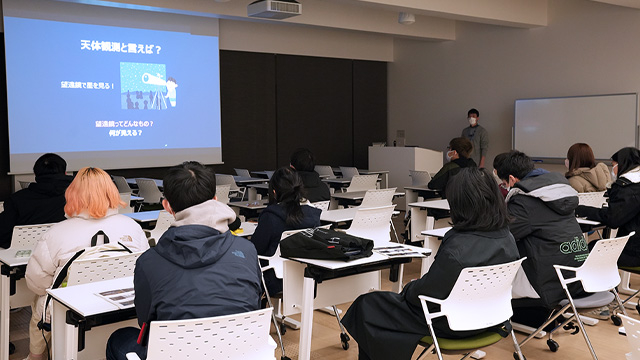 Participants at initial indoor session about astronomical observation