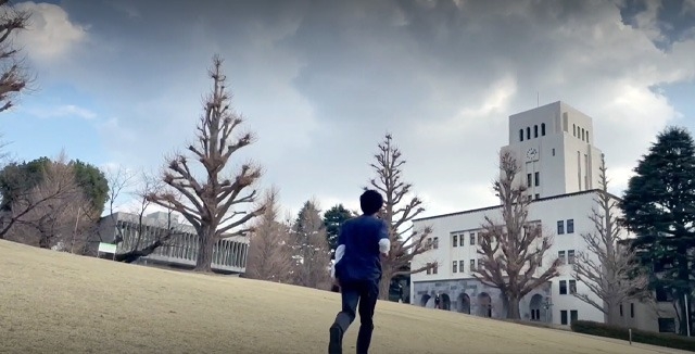 Each group's video featured the clock tower on Ookayama Campus
