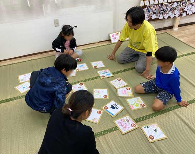 Ookayama-themed playing card competition