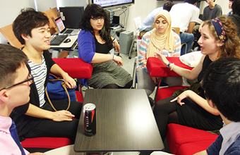 Group discussion between UC and Tokyo Tech students