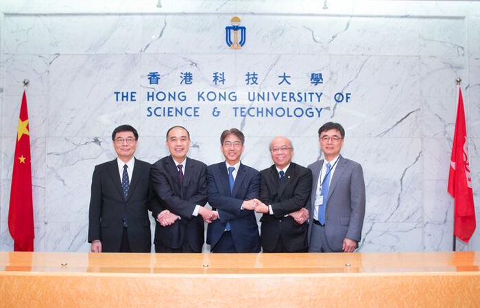 (From left) Executive VP Maruyama (Tokyo Tech), Former VP Yuan Si (Tsinghua) VP Joseph H W Lee (HKUST), VP Er Meng Hwa (NTU), and Associate VP Sung-Hyon Myaeng (KAIST)