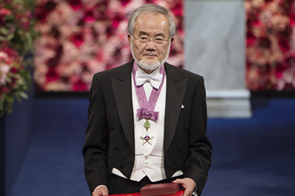 Ohsumi after receiving his Nobel Prize © Nobel Media AB 2016. Photo: Pi Frisk