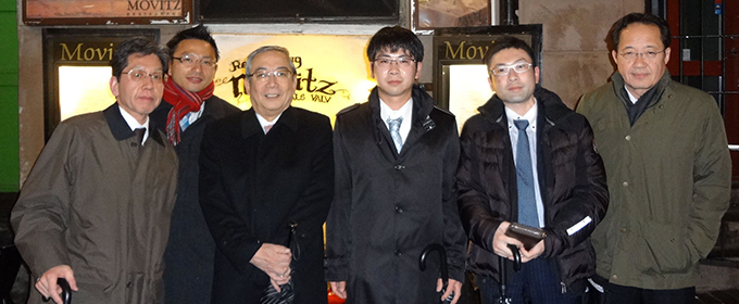 Contributors to Nobel Week Report. From left: Hirokazu Kurosawa, director of General Affairs; Toshiaki Mizuno, director of International Affairs; Yoshinao Mishima, president; Hisatoshi Hasegawa, International Student Exchange Division staff; Yoshitsugu Kobayashi, secretarial officer at General Affairs Division; Kazuya Masu, director-general of IIR