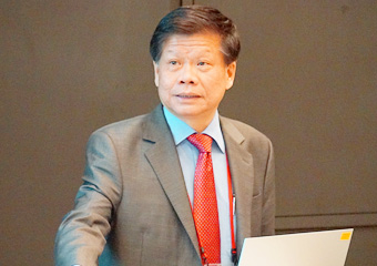 NTU Vice President for Research Professor Lam