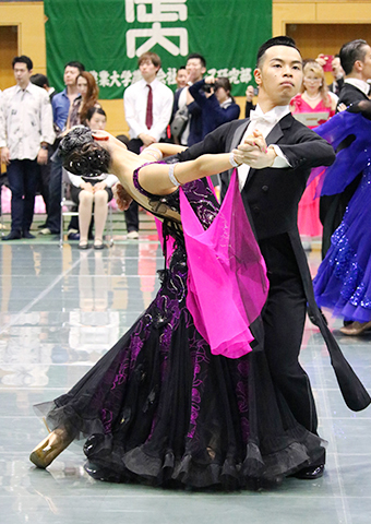 Yutaro Saito, 4th year, Bioscience Akari Ooki, Sugino Fashion College 2nd in tango