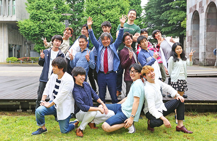 Wada-Suzuki Lab members - Prof. Wada (red tie) with Kishimoto on his left
