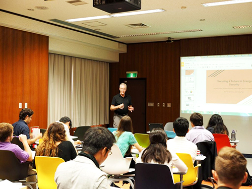 Lecture with Prof. Woodall