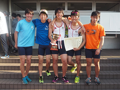 From left: Okui, Abe, Okumura, Nakamori, Kaneko