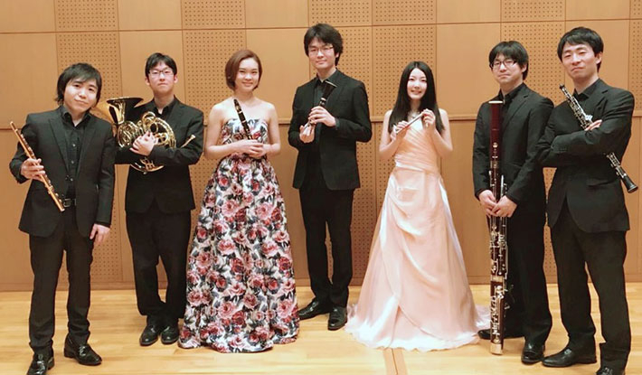 Performers (from left): Koki Kuroiwa, Kenta Yano, Honoka Kishimoto, Yumeki Terunuma, Yuri Ito, Shusuke Ouchi, Masato Satake