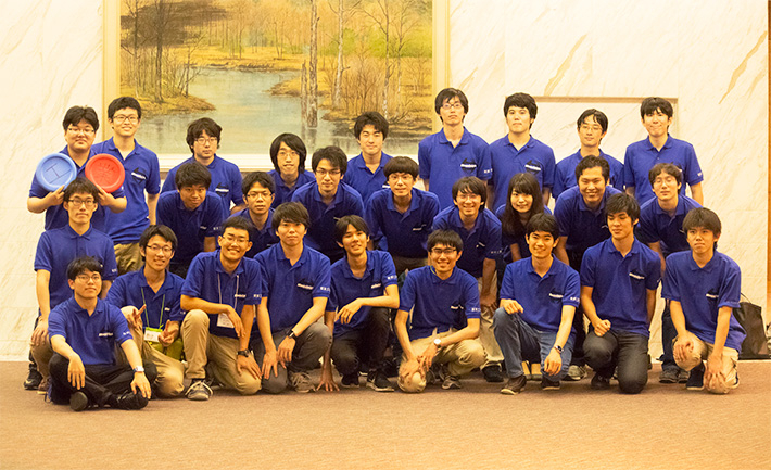 Team Maquinista members including Tani (front row, third from right)