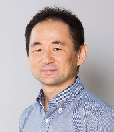 Professor Taro Hitosugi