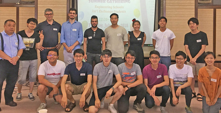 Tezuka (front right) at summer gathering with SERP, AOSU, and Tokyo Tech's outbound students