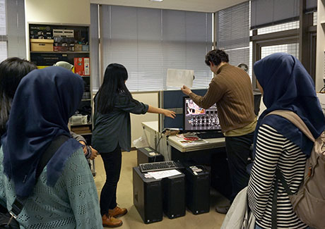 Visiting Prof. Shinoda's lab
