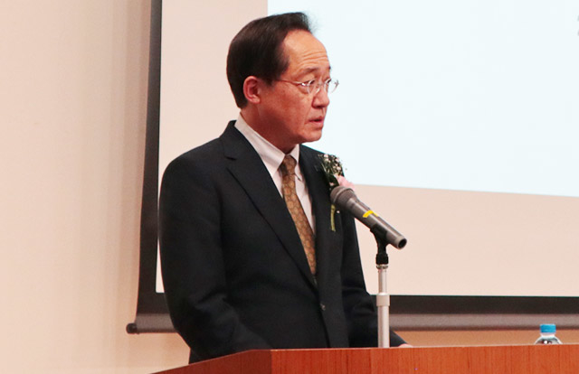 Masu speaking about program's role in Tokyo Tech's roadmap