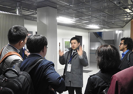 Tokyo Tech Asst. Prof. Kei Hasegawa leads tour of Environment Energy Innovation (EEI) Building